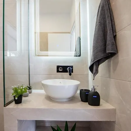 Sunwaves I דירה *