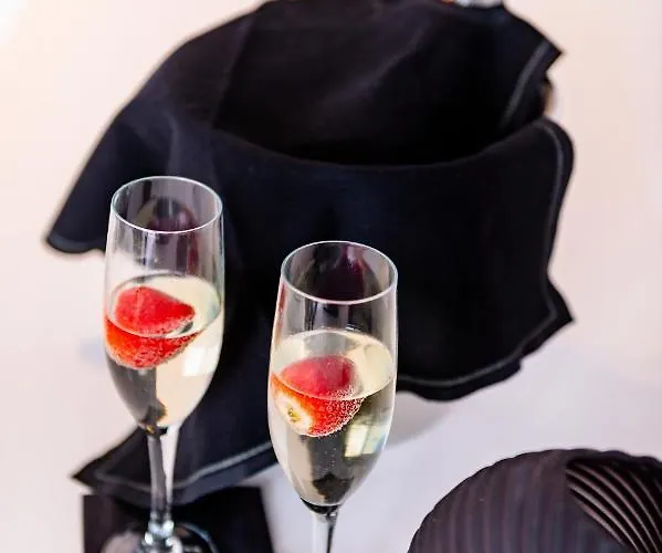 Sunwaves I * Lalyssos